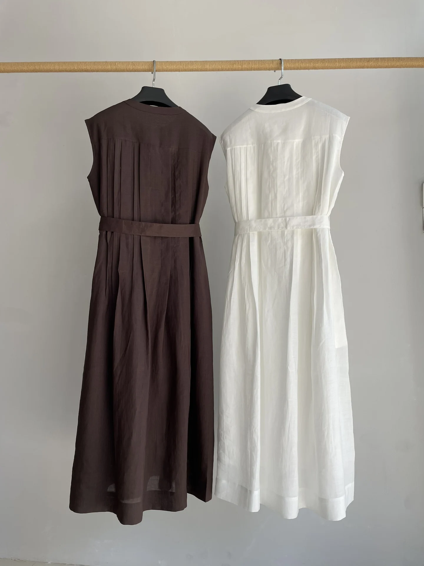 2025 spring and summer new women's fashion sleeveless crew neck belt ramie long dress